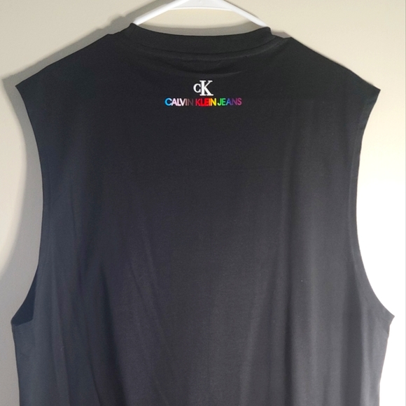 Calvin Klein Jeans Pride large chest logo tank in black size XLarge - Picture 5 of 7